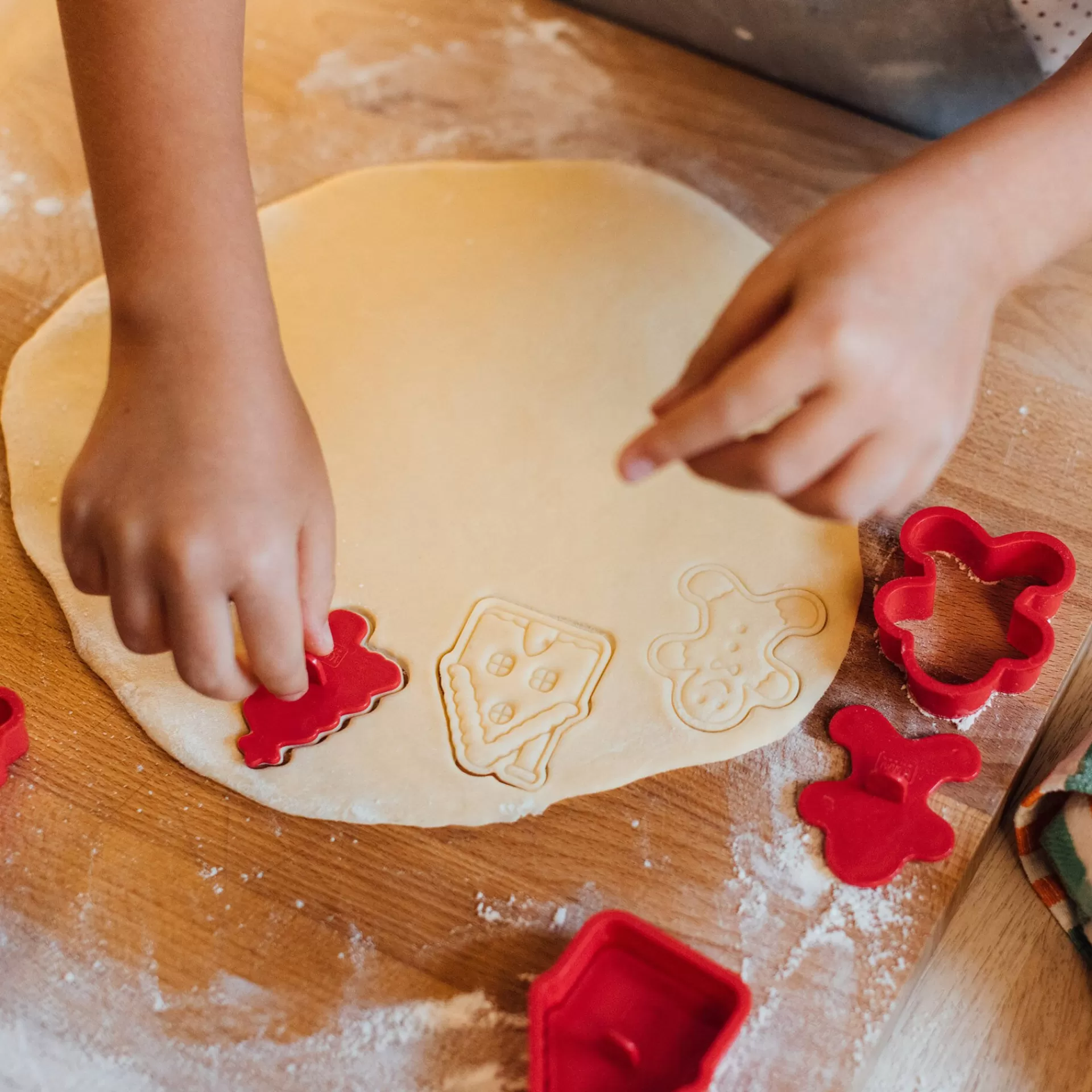 Legami Milano Set di 5 Formine per Biscotti con Timbro - Cookie Time!- Altri Accessori Cucina | Accessori Natalizi
